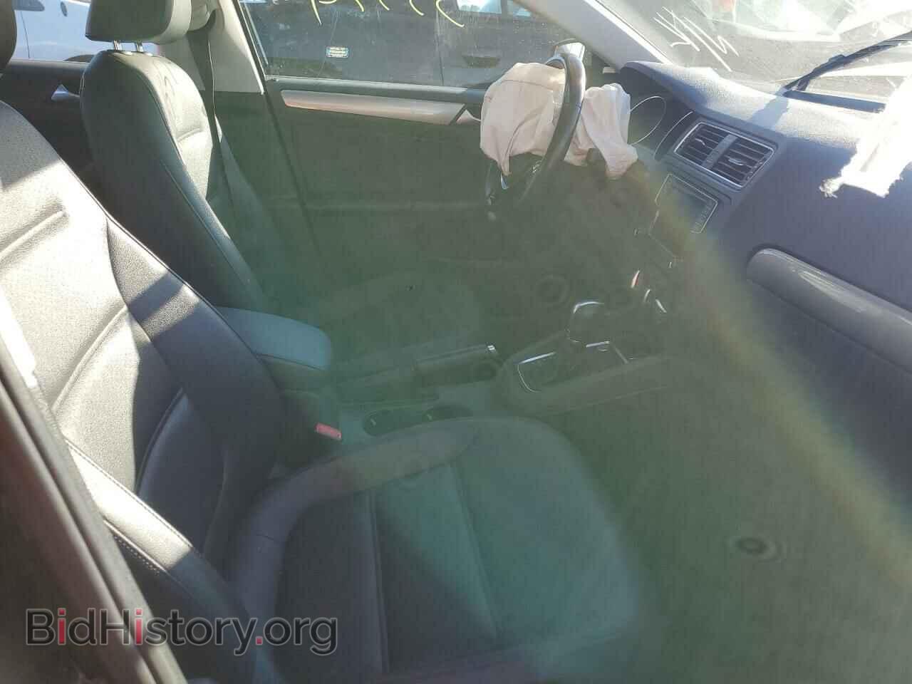 2017 VOLKSWAGEN JETTA - VIN: 3VWDB7AJ8HM415133 - Фото 5