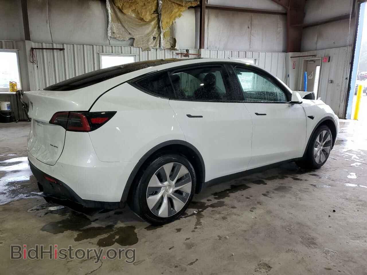 2023 TESLA MODEL Y - VIN: 7SAYGDEE6PF768204 - Photo 3