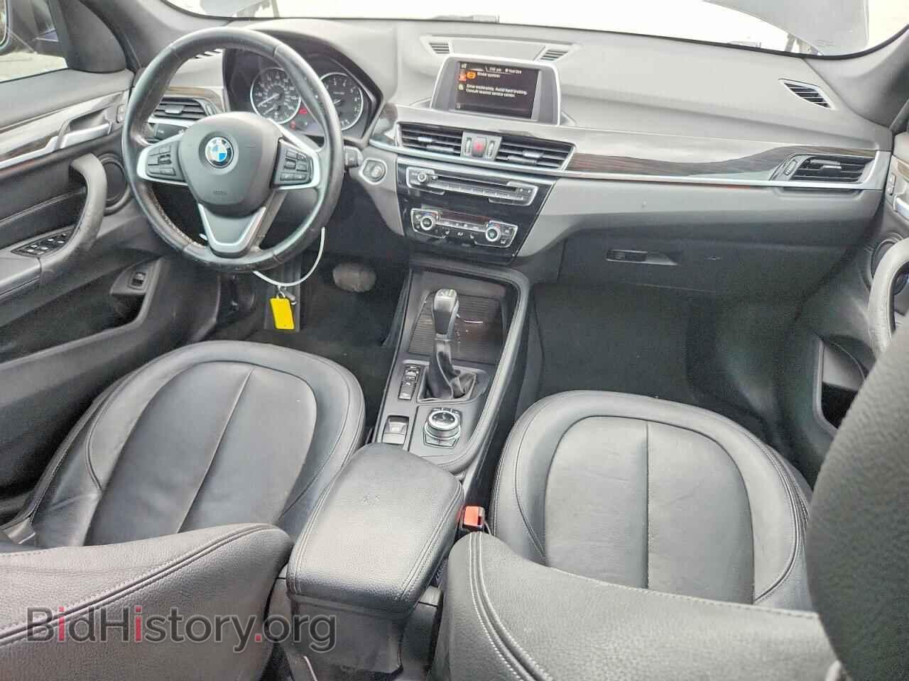 2017 BMW X1 - VIN: WBXHT3C35H5F80805 - Фото 8