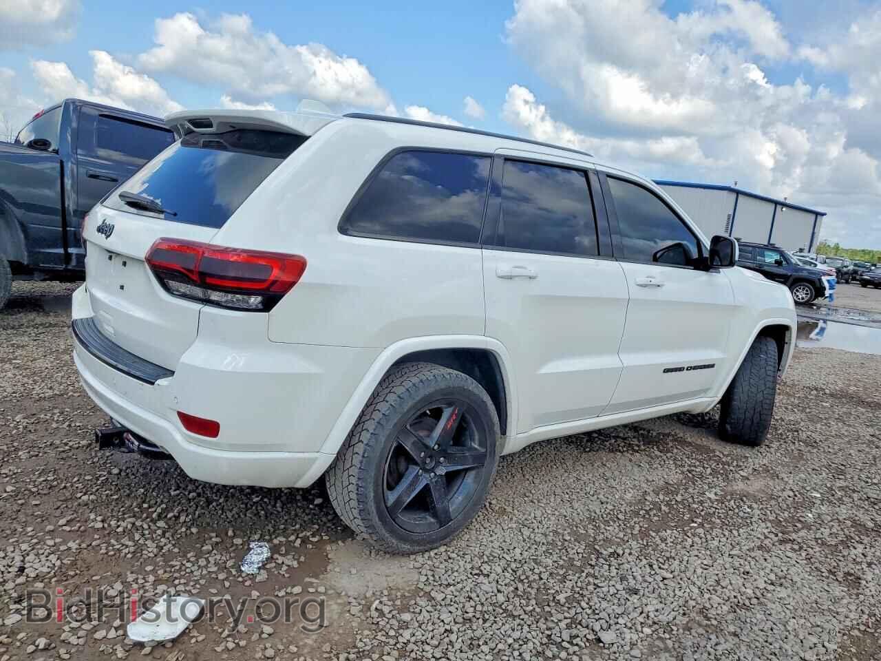 2017 JEEP CHEROKEE - VIN: 1C4RJFAG0HC738068 - Photo 3