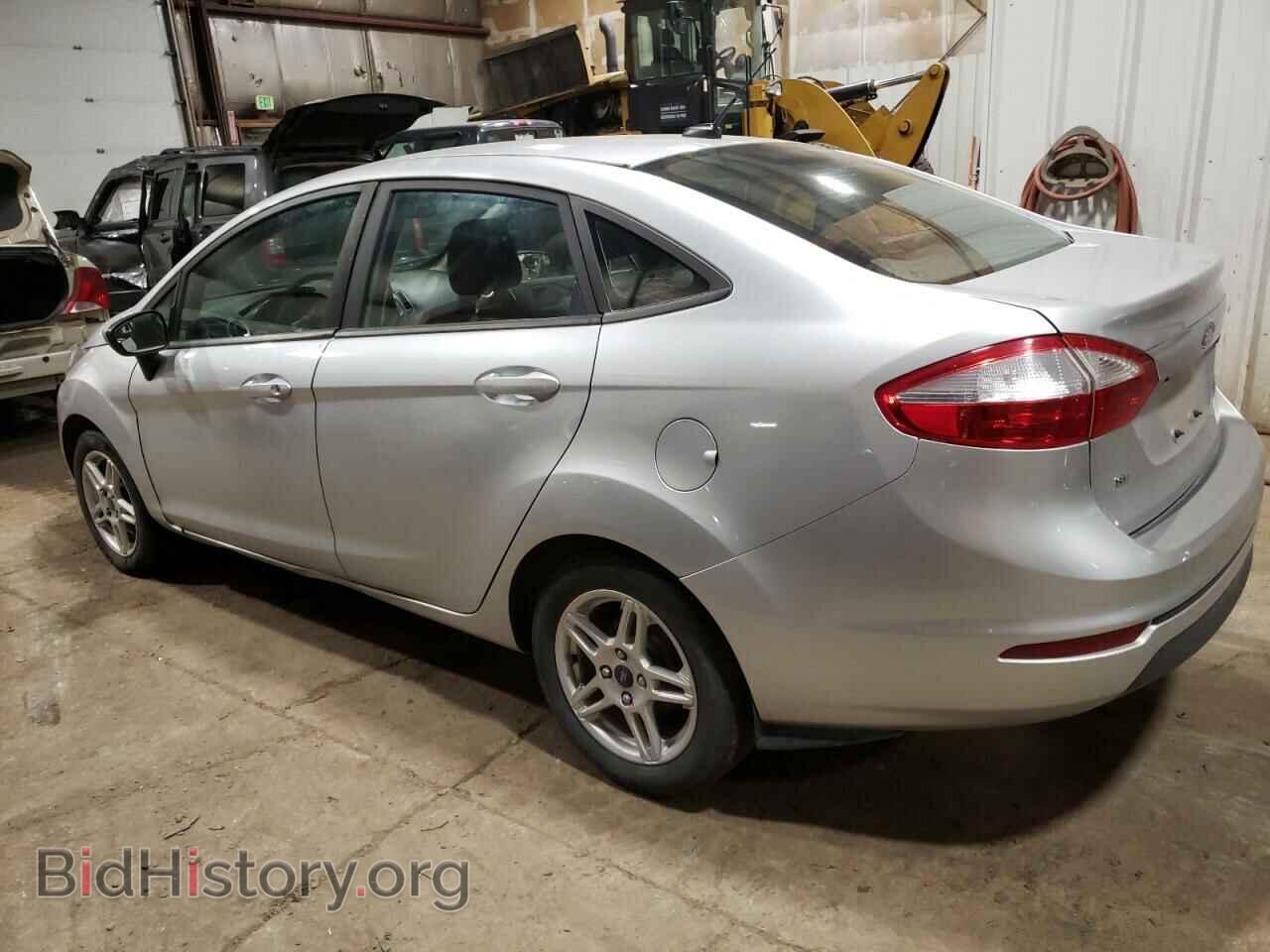 2017 FORD FIESTA - VIN: 3FADP4BJ4HM132011 - Фото 2