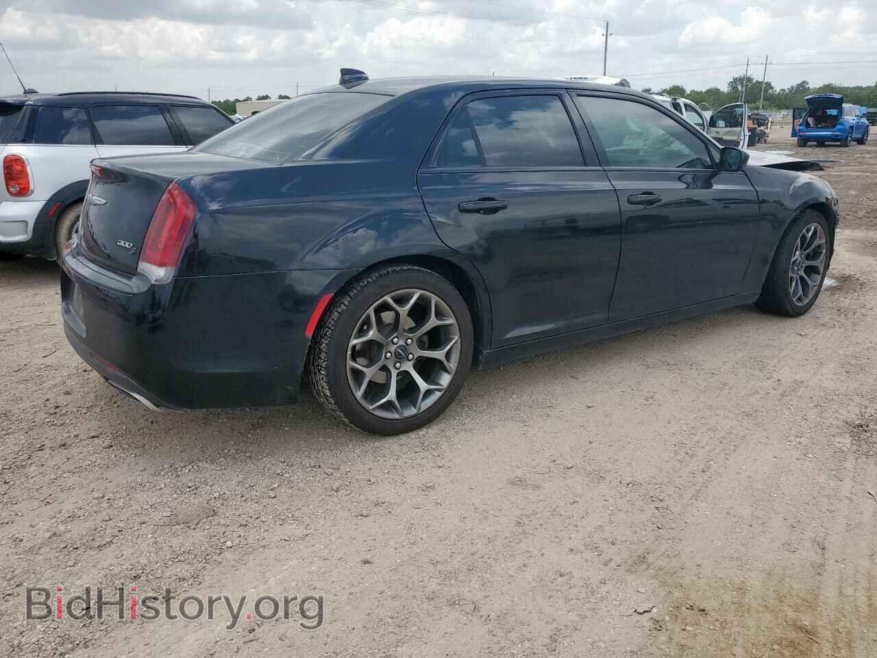 2016 CHRYSLER 300 - VIN: 2C3CCABG4GH278057 - Фото 3