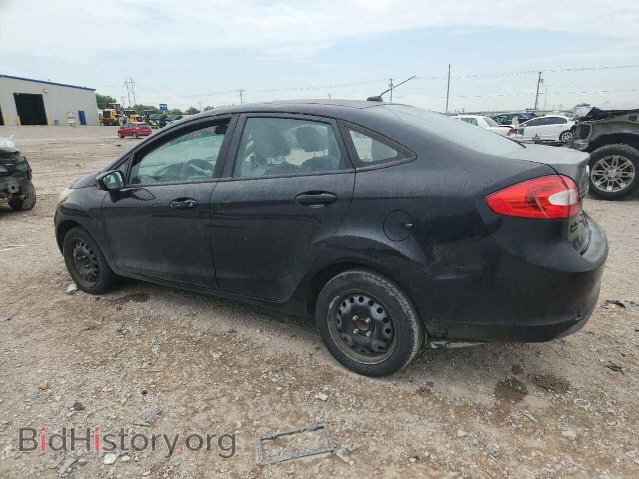 2011 FORD FIESTA - VIN: 3FADP4AJ9BM125077 - Фото 2