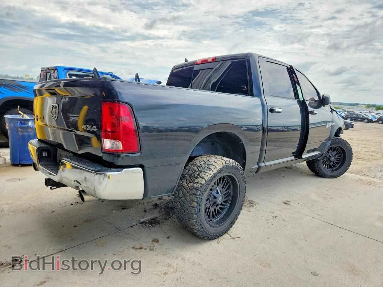 2017 RAM 1500 - VIN: 1C6RR7LTXHS620079 - Фото 3