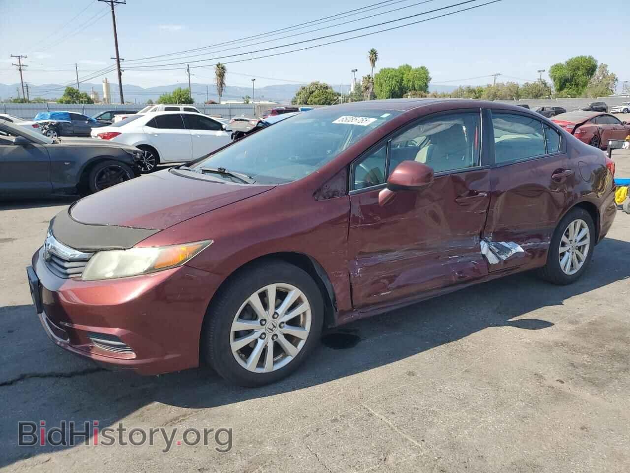 Фотография 19XFB2F88CE330588 - HONDA CIVIC 2012