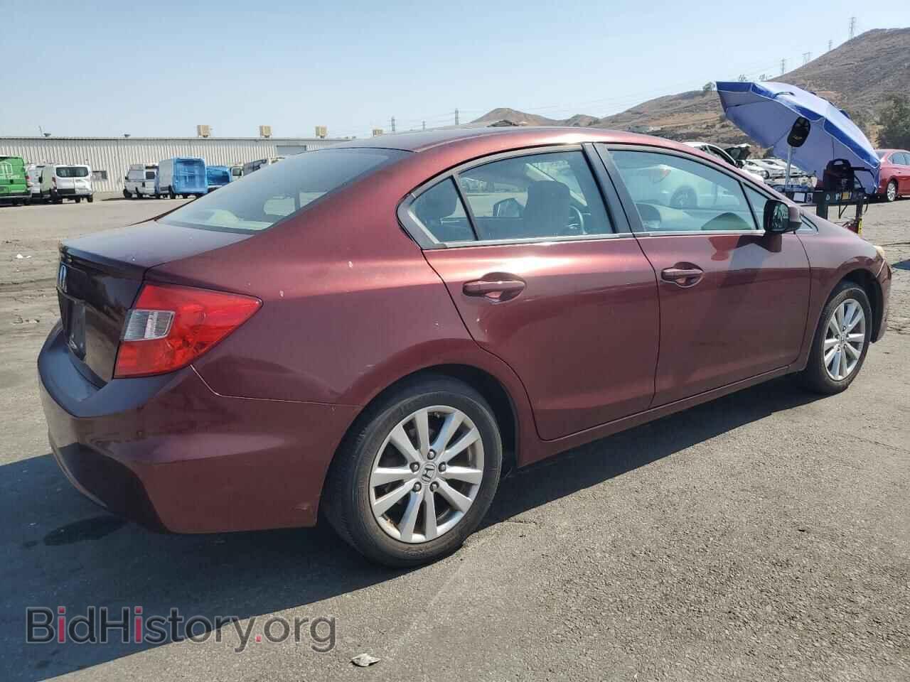 2012 HONDA CIVIC - VIN: 19XFB2F88CE330588 - Фото 3