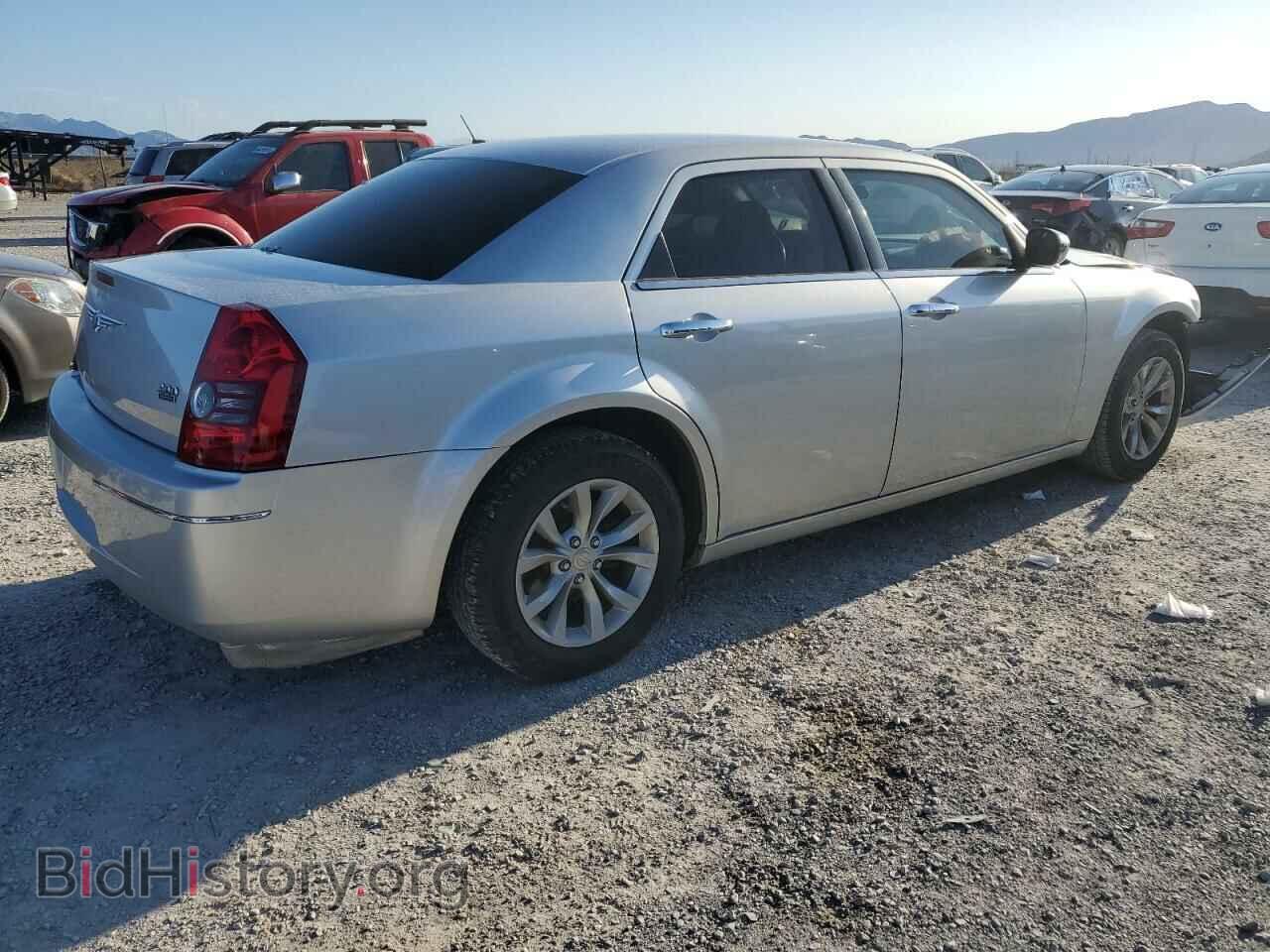 2010 CHRYSLER 300 - VIN: 2C3CA4CD3AH105018 - Фото 3