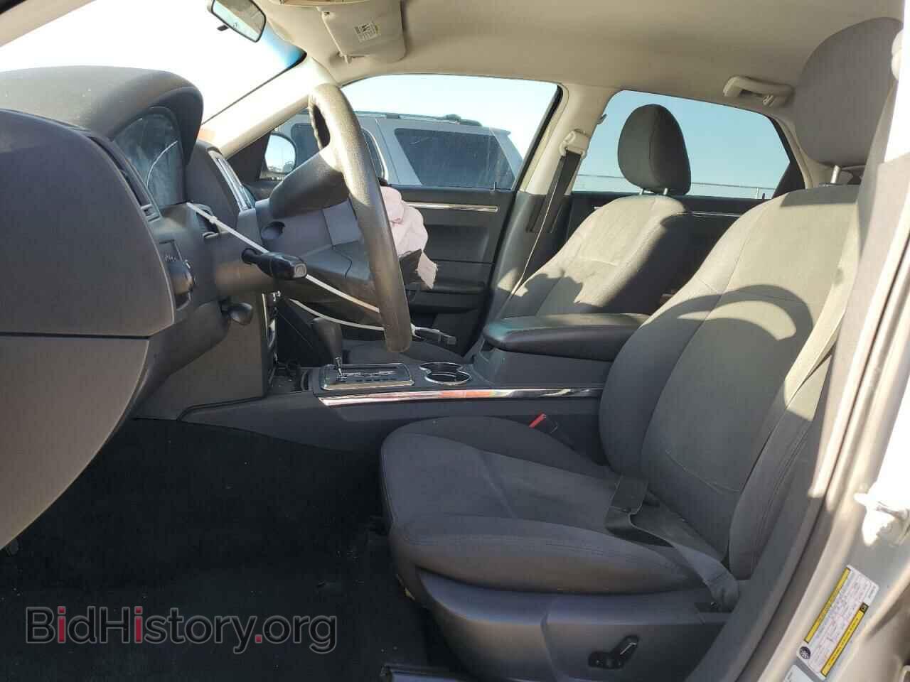 2010 CHRYSLER 300 - VIN: 2C3CA4CD3AH105018 - Фото 7