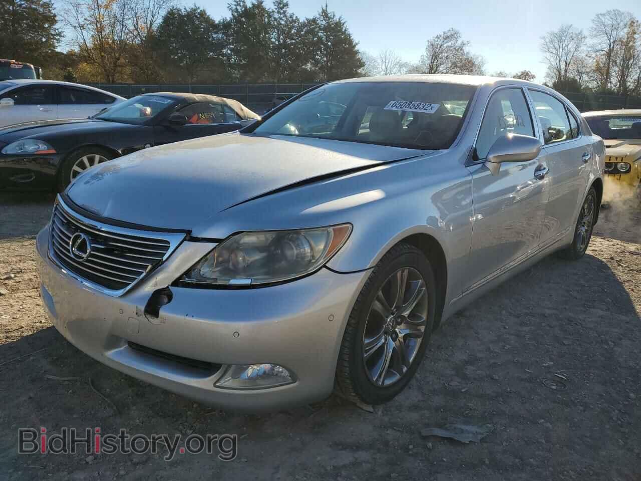 2008 LEXUS LS460 - VIN: JTHGL46F185024118 - Фото 2