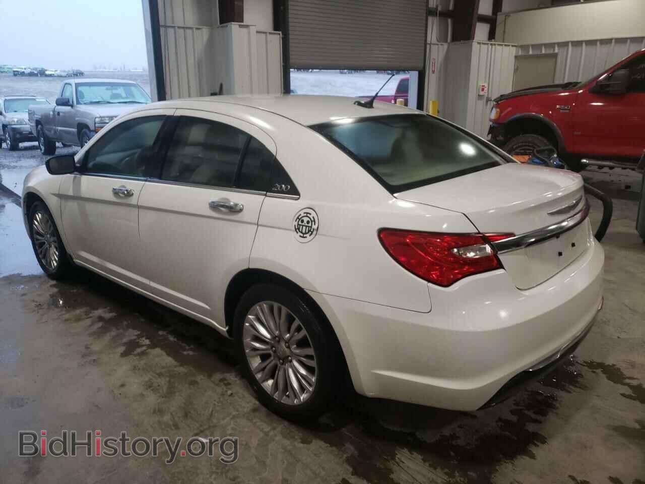 2012 CHRYSLER 200 - VIN: 1C3CCBCG2CN222091 - Фото 3