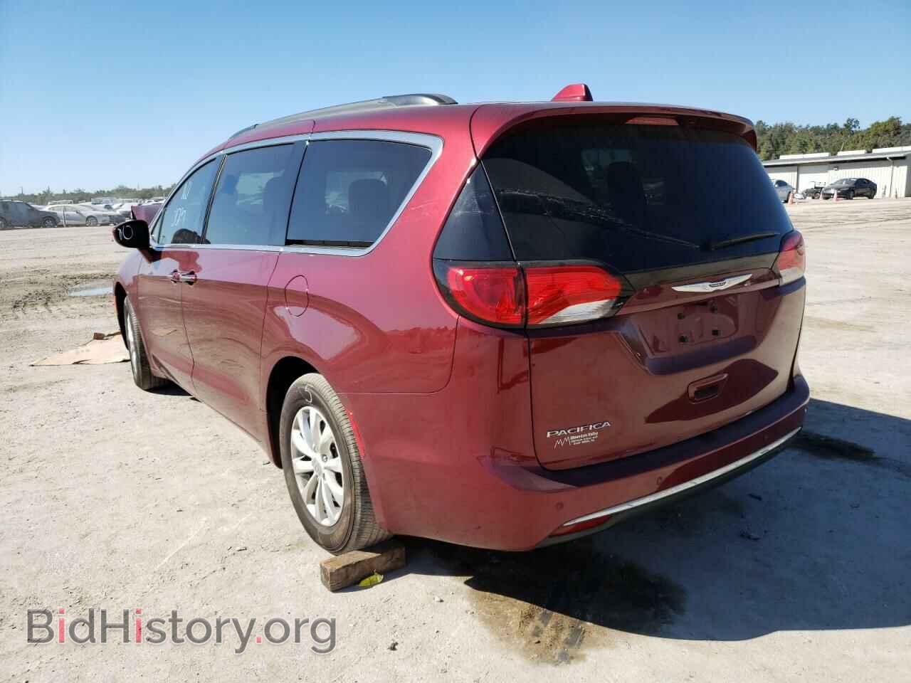 2018 CHRYSLER PACIFICA - VIN: 2C4RC1FG2JR355932 - Photo 3