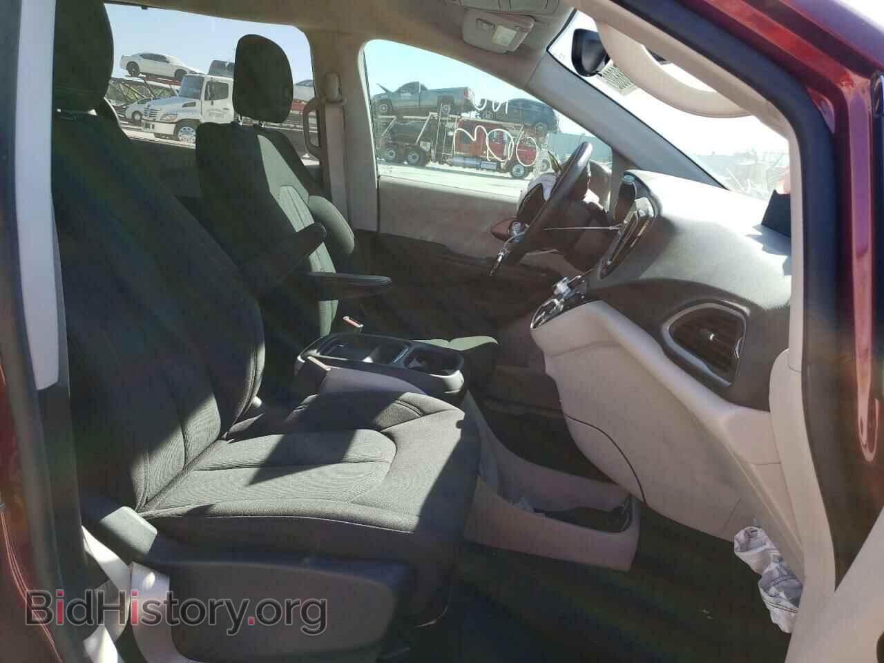 2018 CHRYSLER PACIFICA - VIN: 2C4RC1FG2JR355932 - Photo 5
