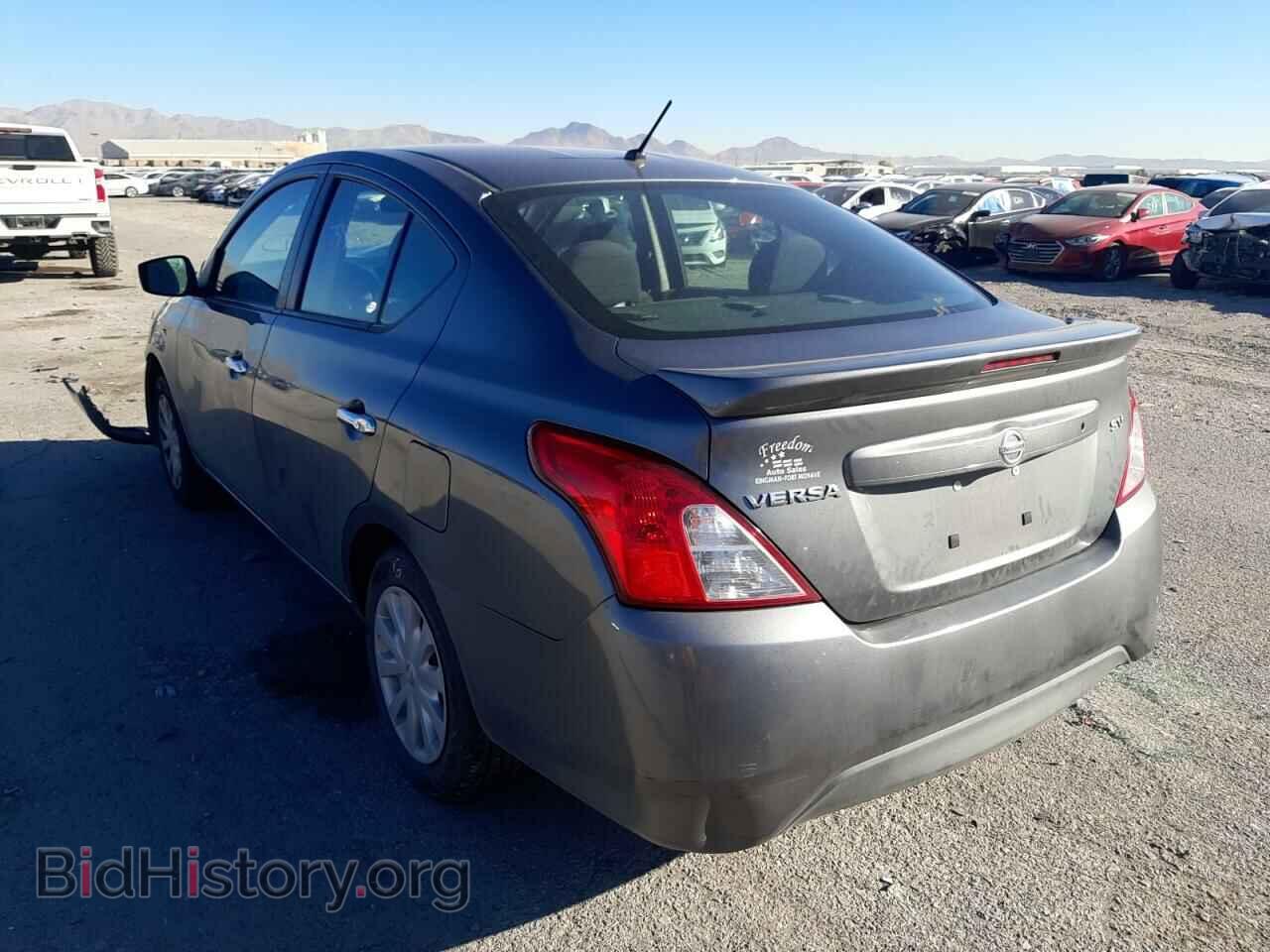 2018 NISSAN VERSA - VIN: 3N1CN7AP1JL871628 - Фото 3