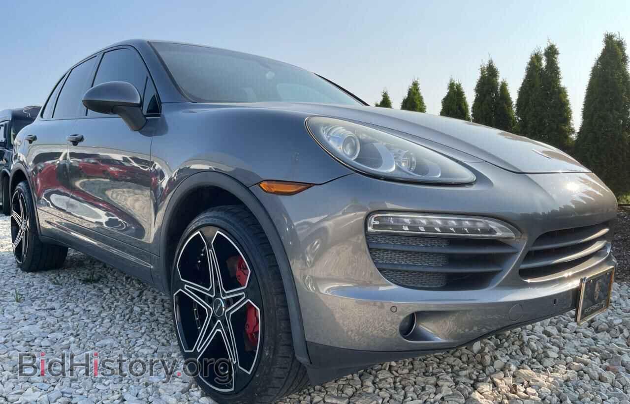 Photo WP1AB2A22BLA47332 - PORSCHE CAYENNE 2011