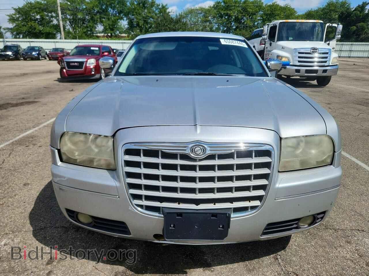 2010 CHRYSLER 300 - VIN: 2C3CA5CV3AH284627 - Photo 5