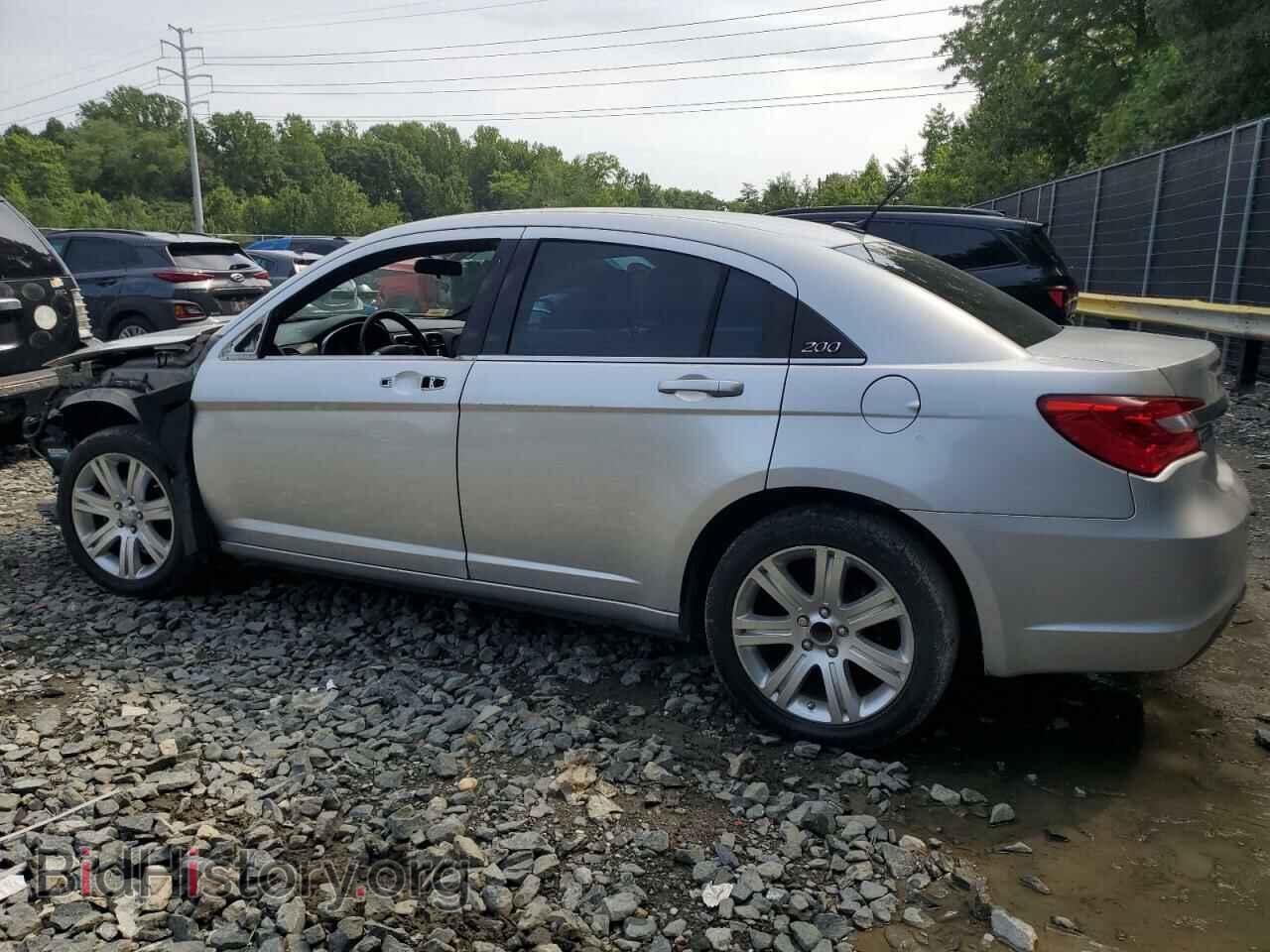 2011 CHRYSLER 200 - VIN: 1C3BC1FB9BN576761 - Фото 2