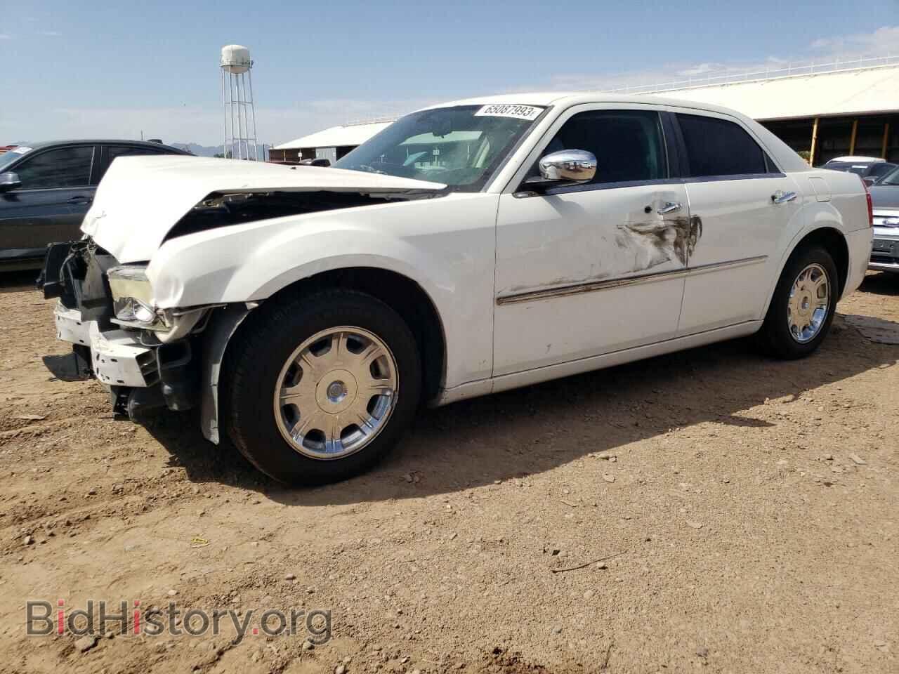 Photo 2C3CA4CDXAH199088 - CHRYSLER 300 2010