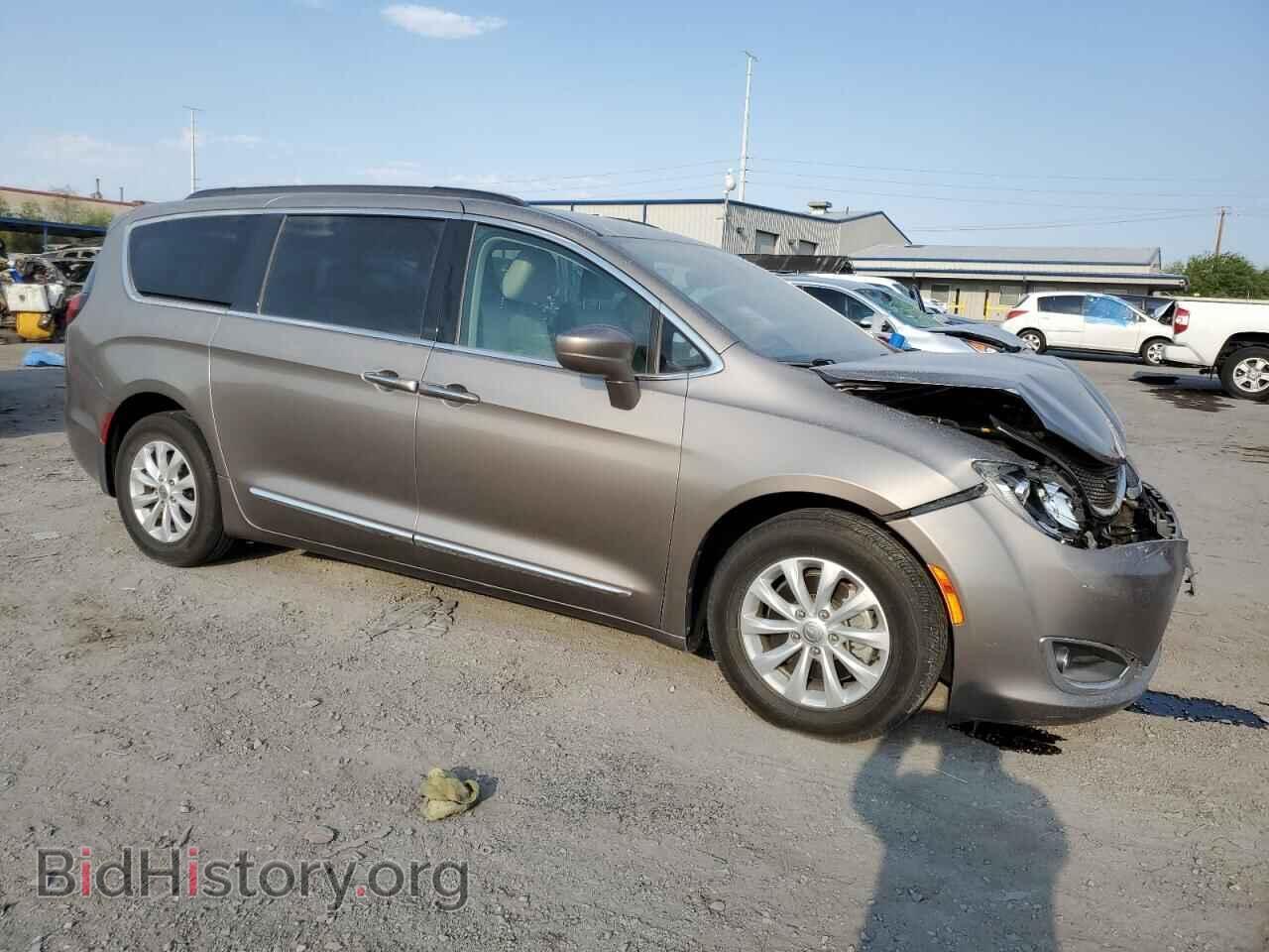 2017 CHRYSLER PACIFICA - VIN: 2C4RC1BG7HR720427 - Photo 4