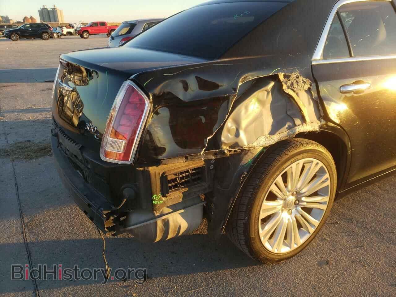2014 CHRYSLER 300 - VIN: 2C3CCAET0EH161744 - Фото 9
