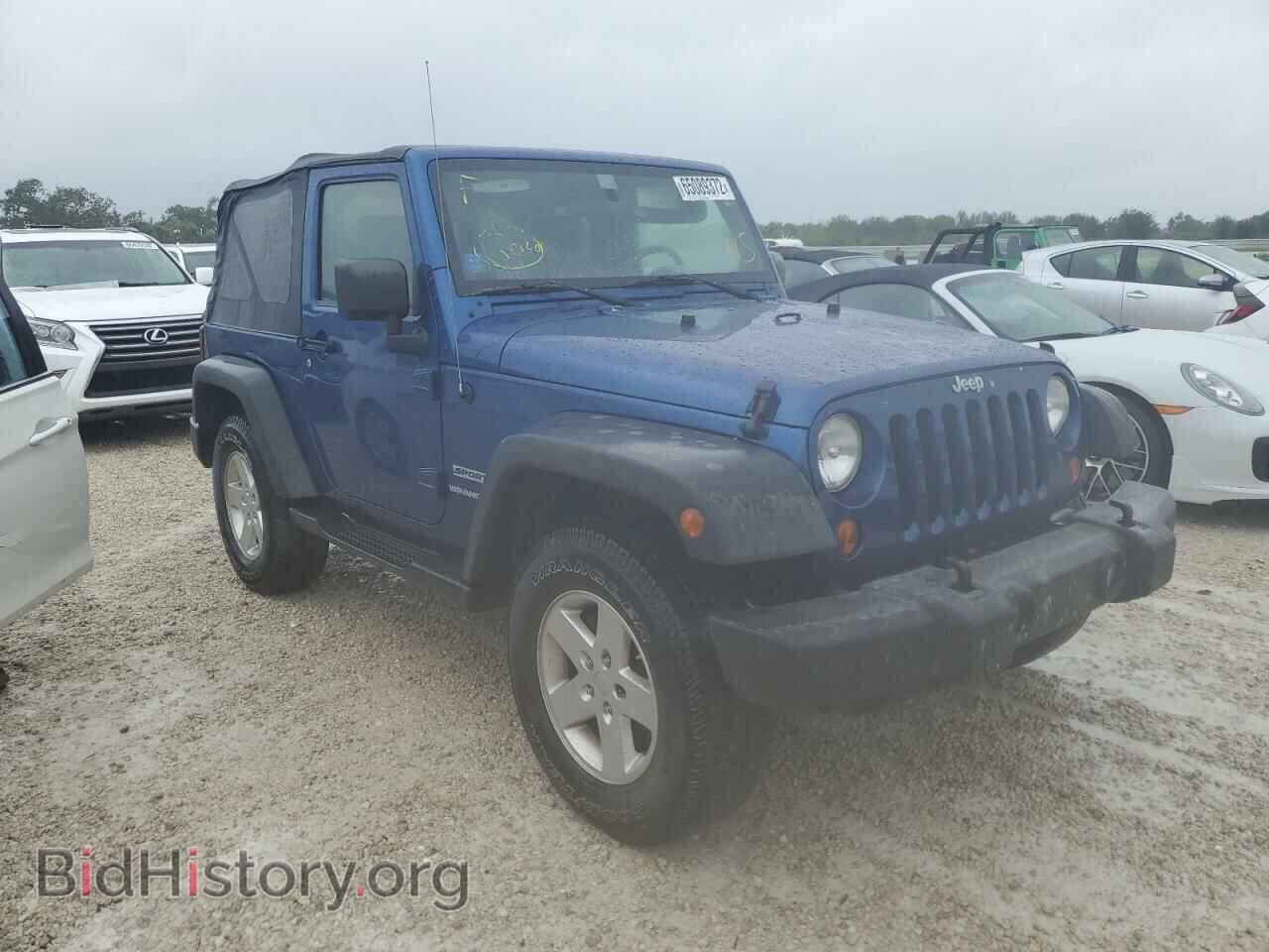 Фотография 1J4AA2D15AL105773 - JEEP WRANGLER 2010