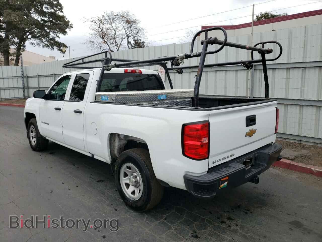 2018 CHEVROLET SILVERADO - VIN: 1GCRCNEC3JZ178917 - Фото 3