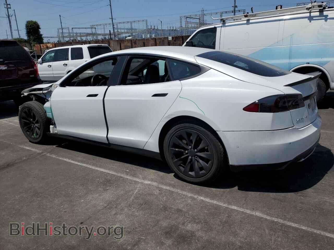 2016 TESLA MODEL S - VIN: 5YJSA1E17GF136246 - Фото 2