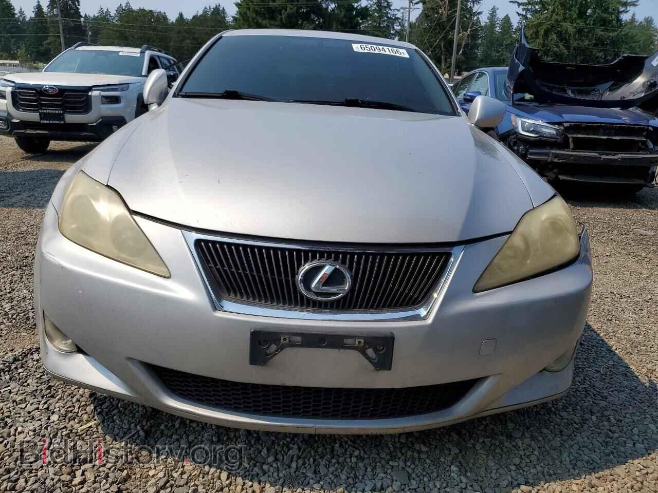 2008 LEXUS IS - VIN: JTHBK262882075664 - Photo 5