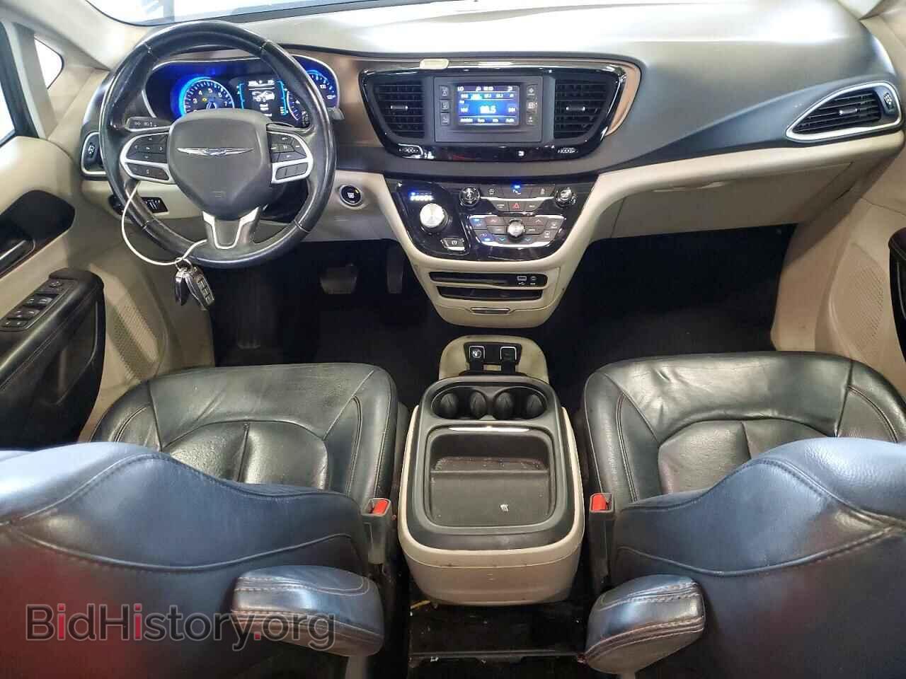 2017 CHRYSLER PACIFICA - VIN: 2C4RC1BG2HR759135 - Photo 8