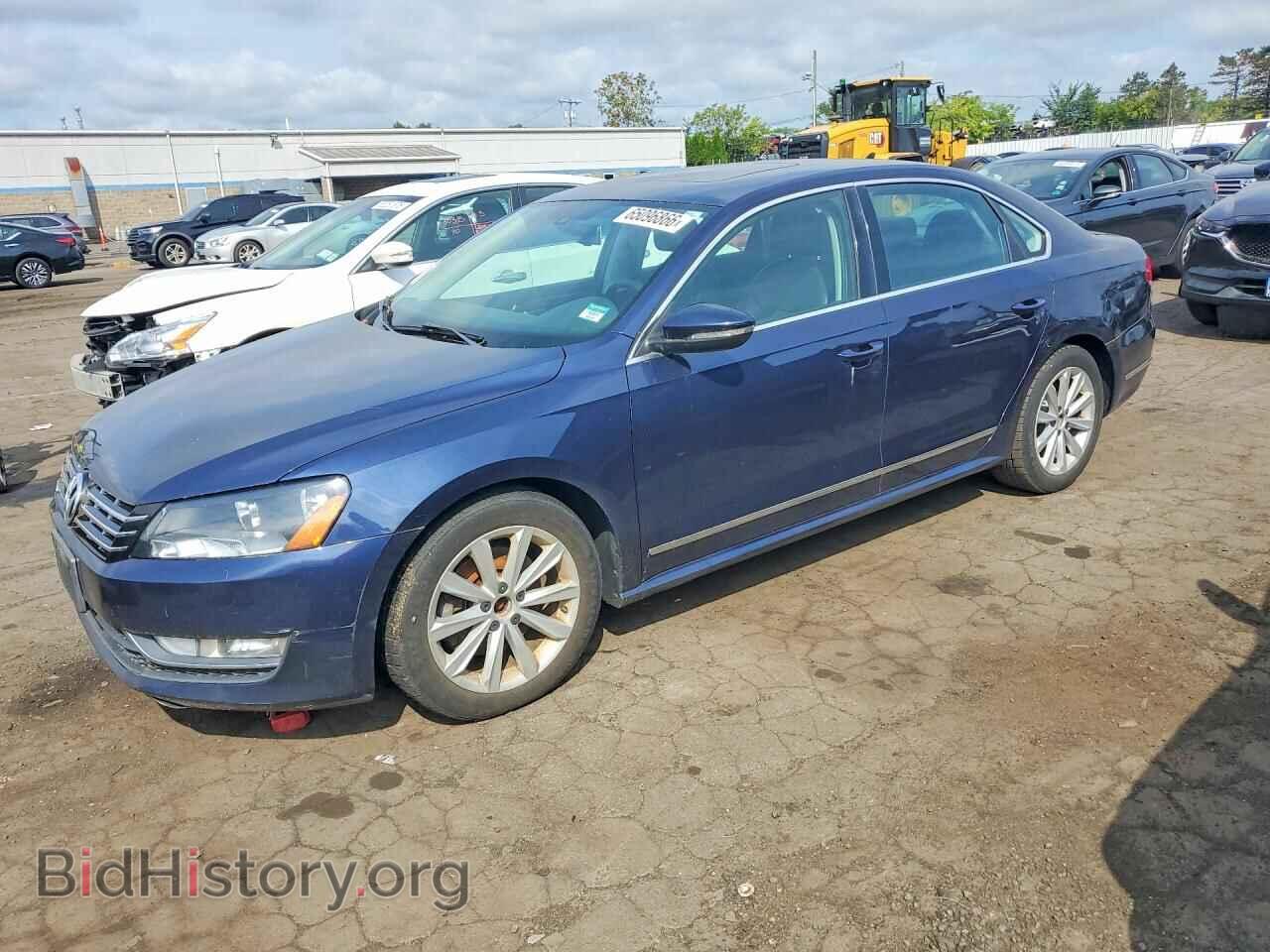Photo 1VWCP7A3XCC004096 - VOLKSWAGEN PASSAT 2012