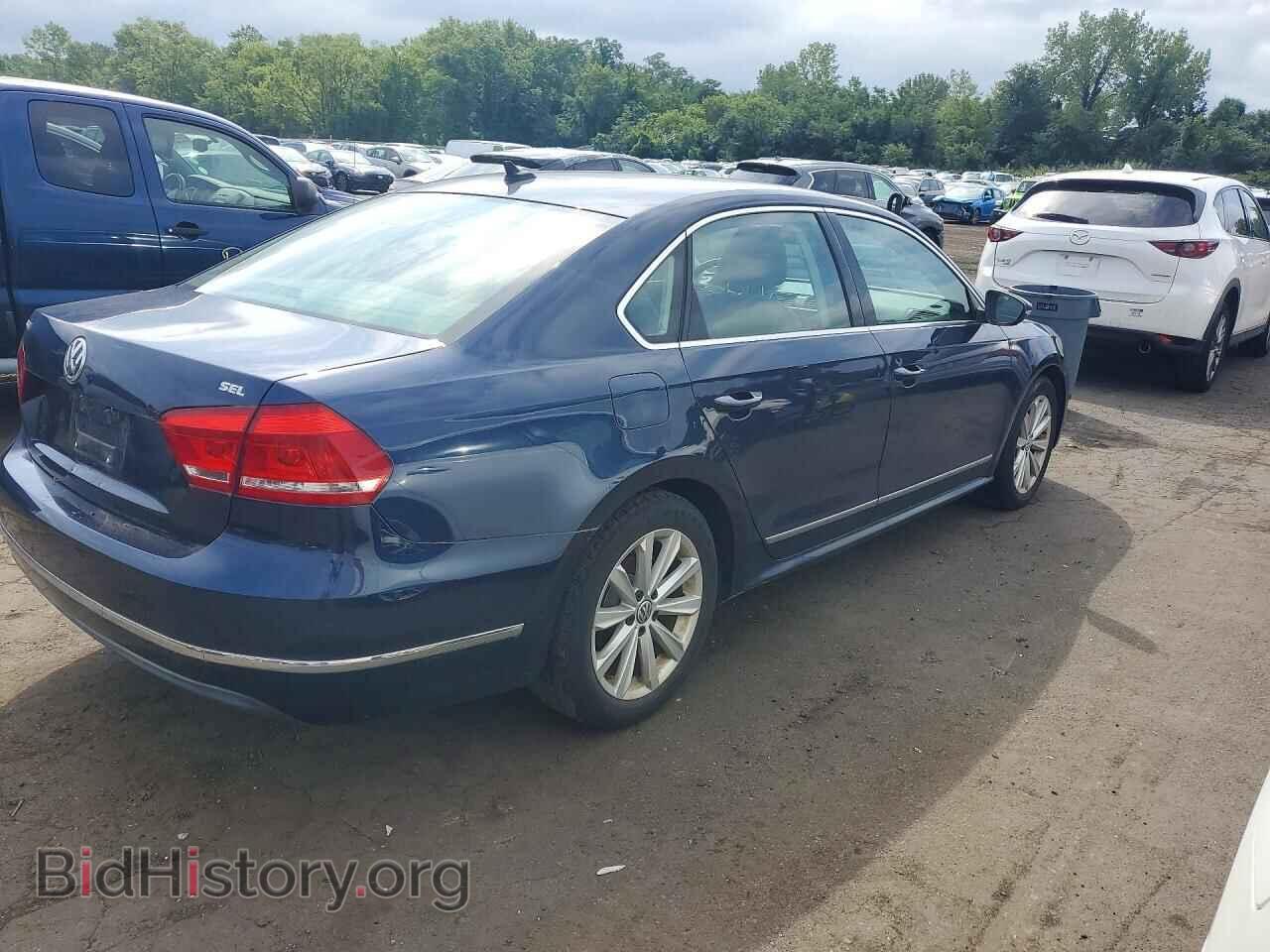 2012 VOLKSWAGEN PASSAT - VIN: 1VWCP7A3XCC004096 - Photo 3