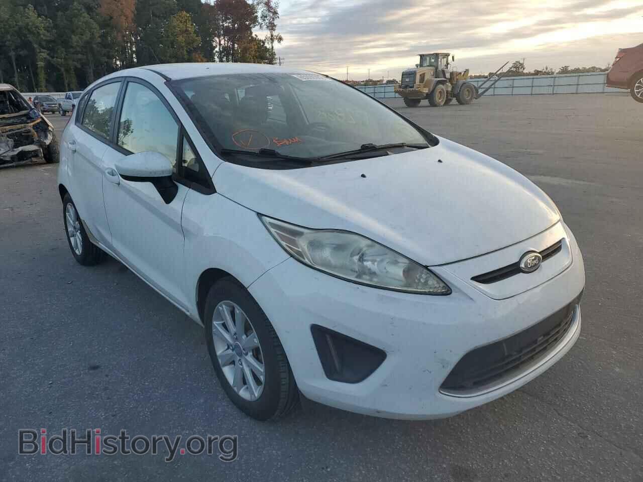 Фотография 3FADP4EJ9BM140415 - FORD FIESTA 2011