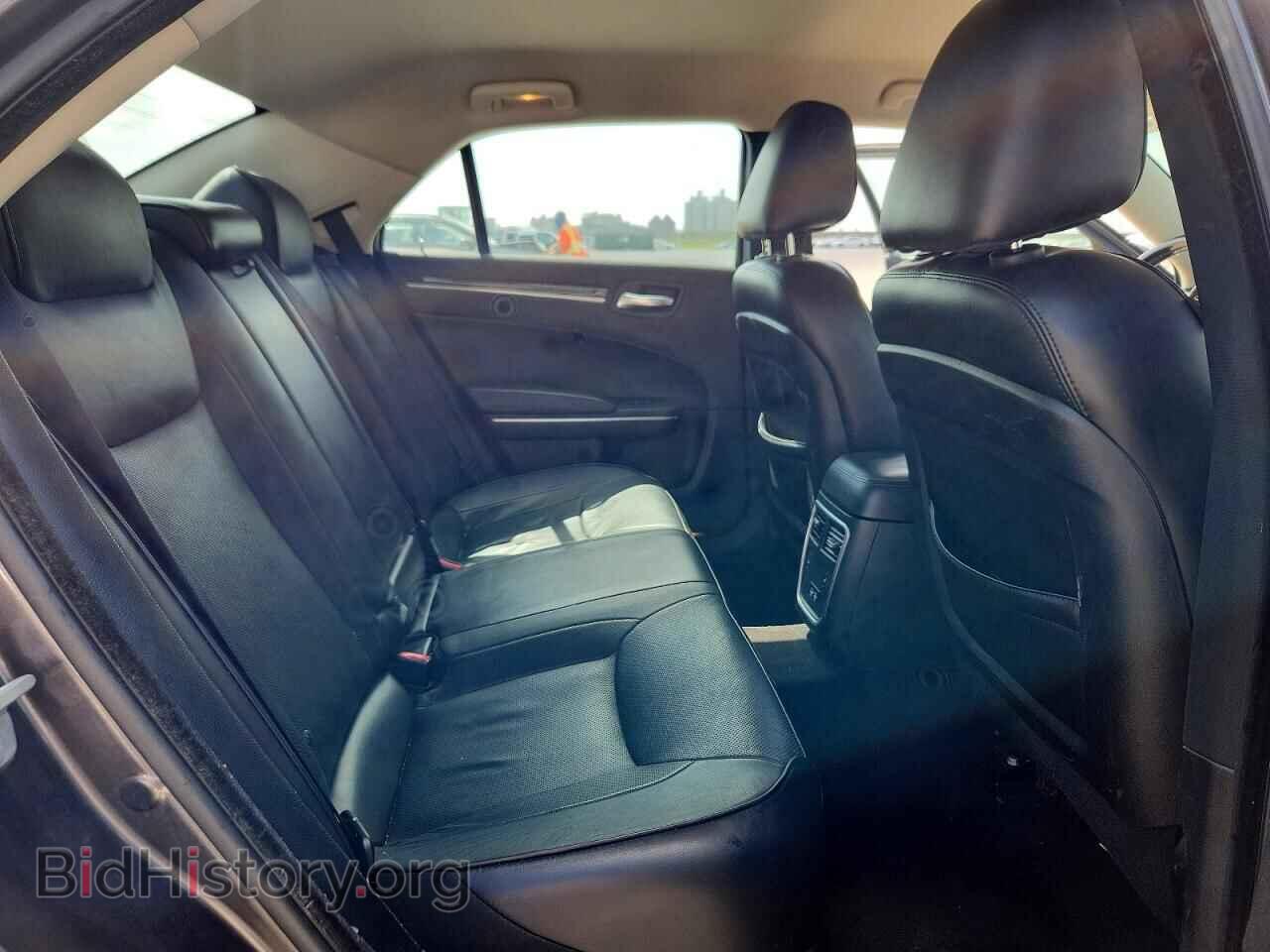 2018 CHRYSLER 300 - VIN: 2C3CCAEG8JH193743 - Фото 10