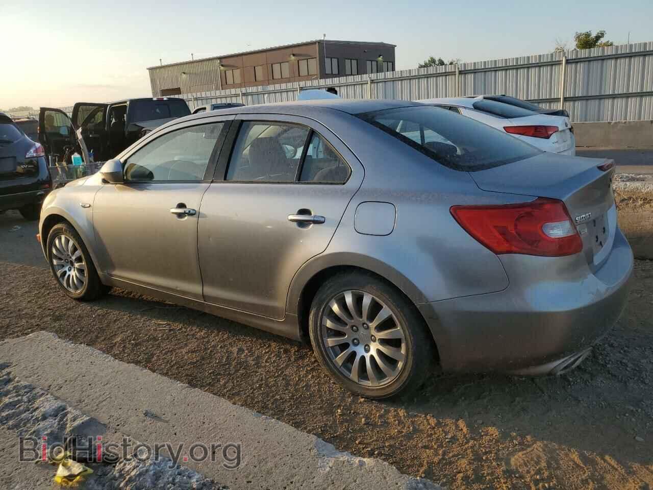 2010 SUZUKI KIZASHI - VIN: JS2RF9A35A6101249 - Фото 2