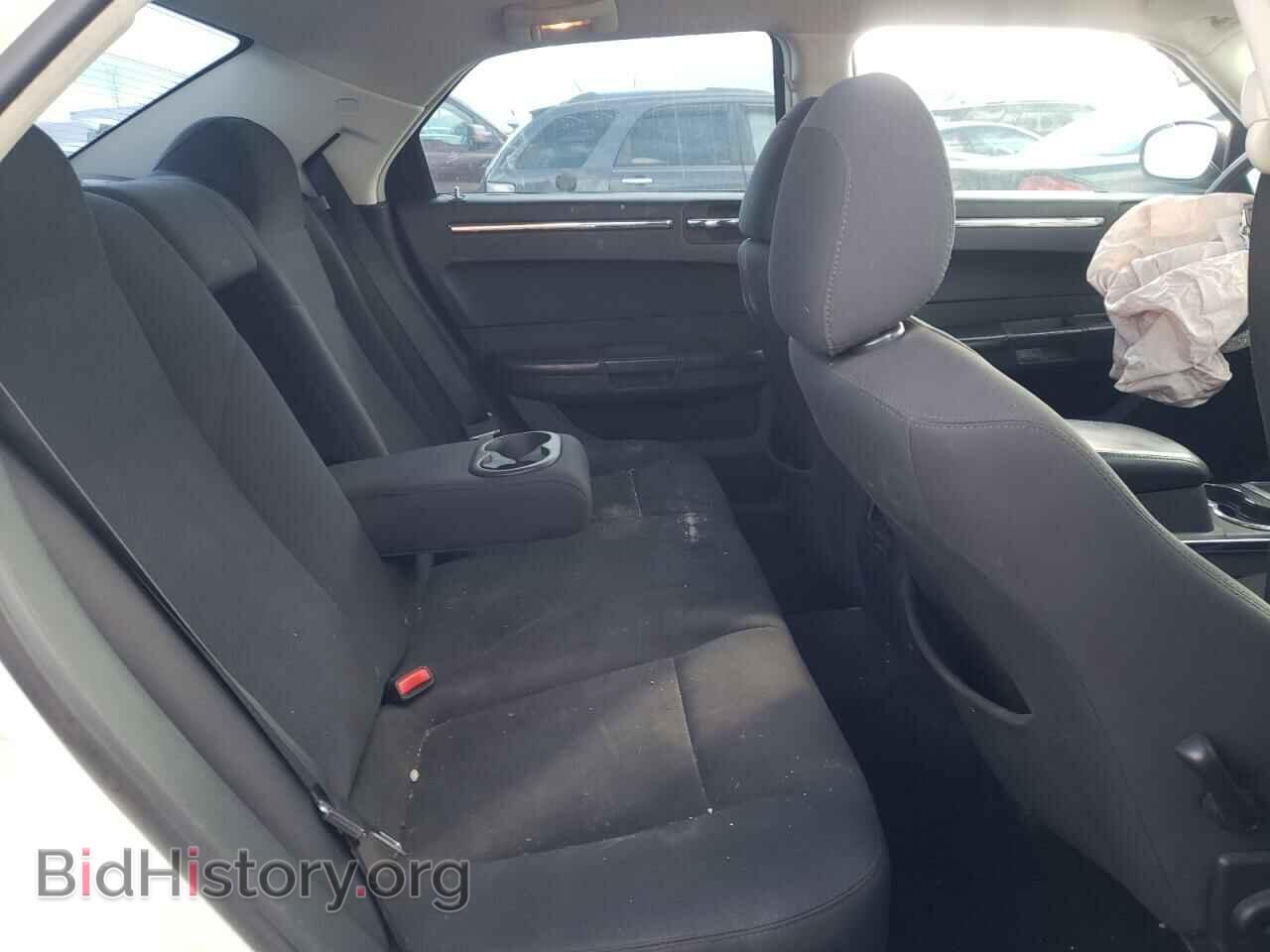 2010 CHRYSLER 300 - VIN: 2C3CA5CV9AH145019 - Фото 6