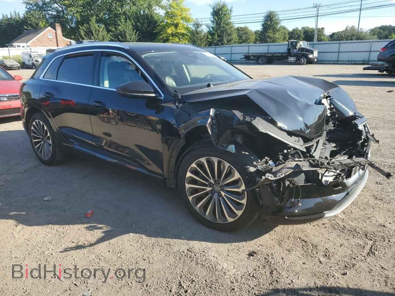 2019 AUDI E-TRON - VIN: WA1VAAGE0KB008305 - Photo 4