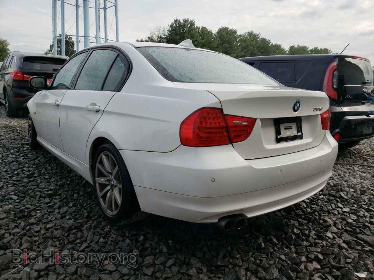 2009 BMW 3 SERIES - VIN: WBAPH73599E129245 - Фото 2
