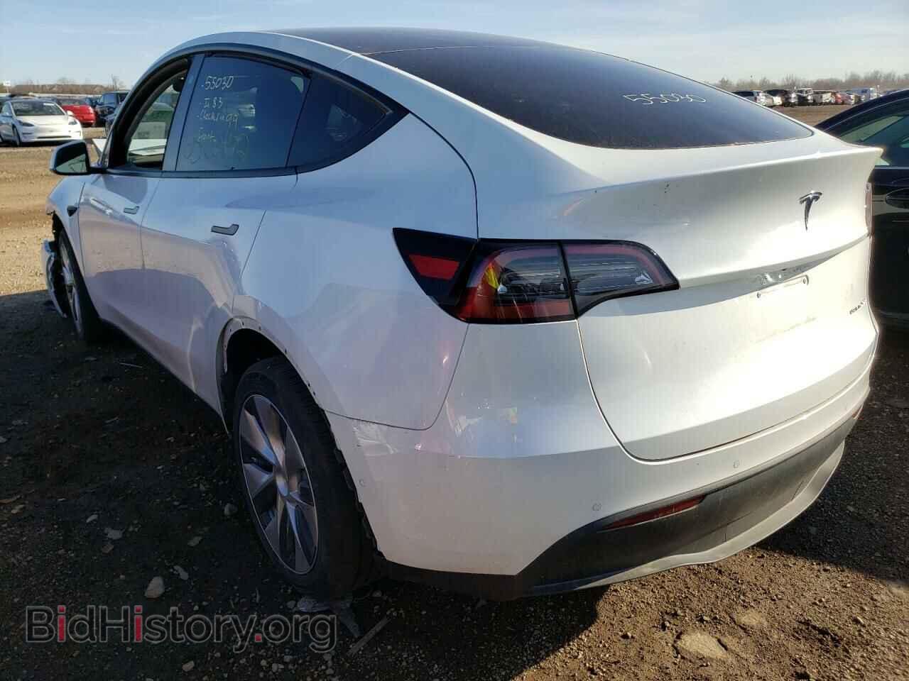2022 TESLA MODEL Y - VIN: 7SAYGDEE1NF321910 - Фото 3