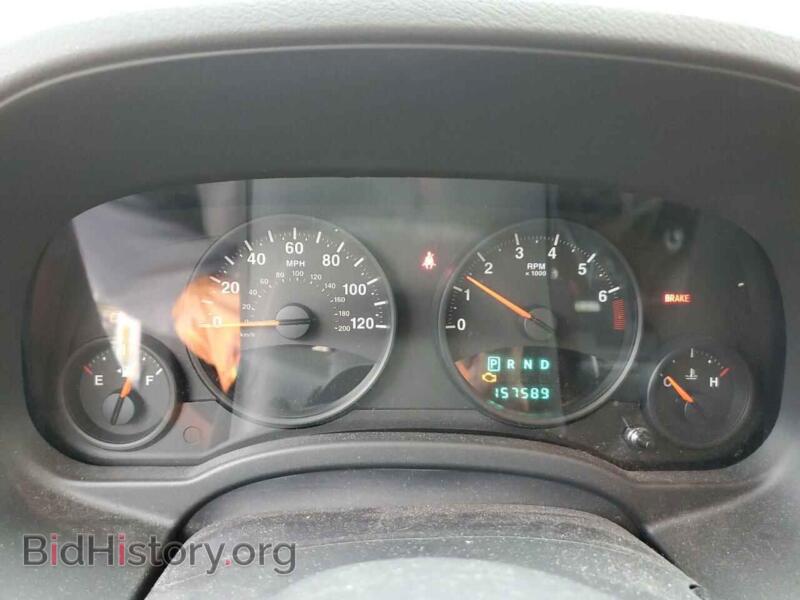 2012 Jeep COMPASS (VIN 1C4NJDEB3CD686150) — photo 9 of 13