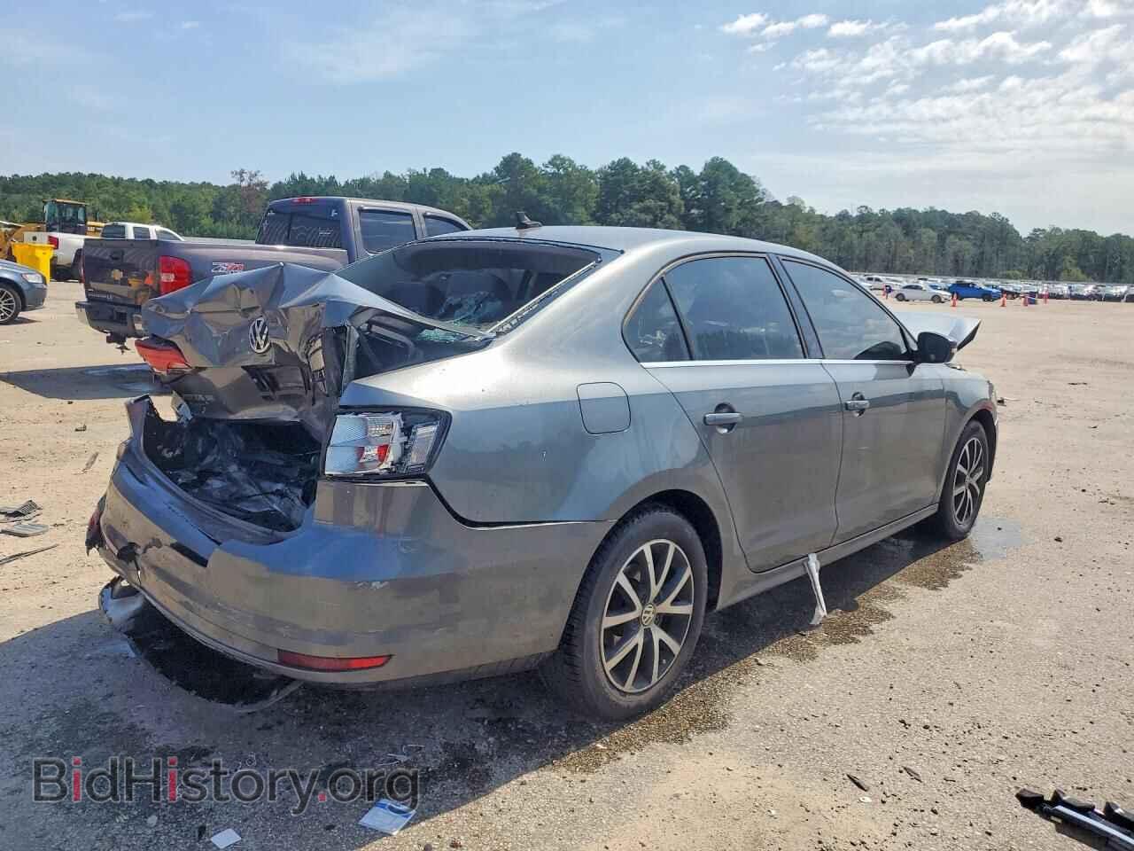 2017 VOLKSWAGEN JETTA - VIN: 3VWDB7AJ9HM322007 - Photo 3