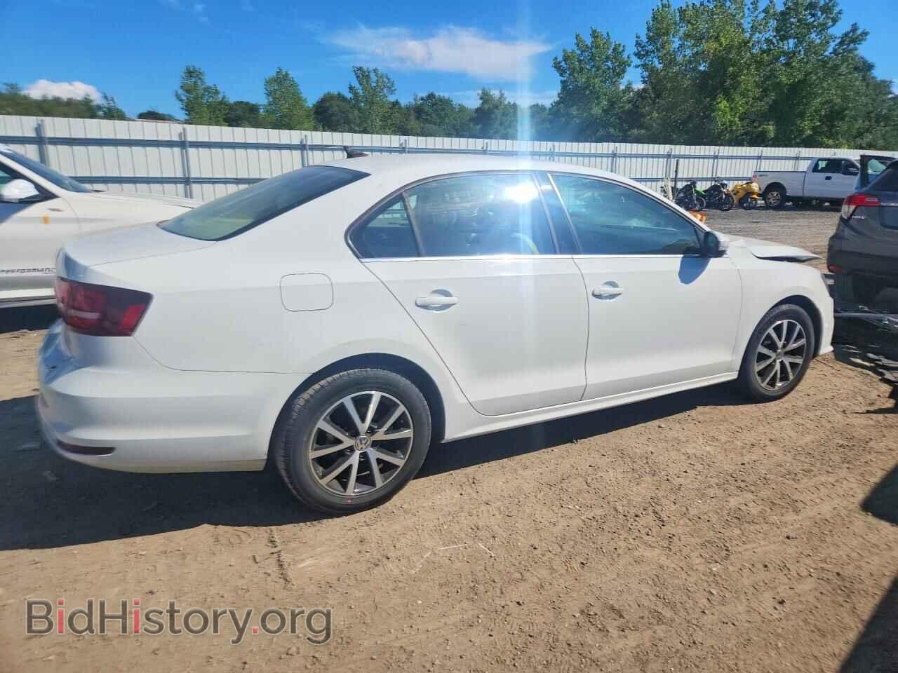 2017 VOLKSWAGEN JETTA - VIN: 3VWDB7AJXHM247513 - Photo 3