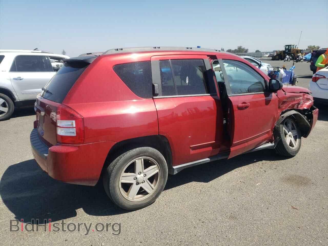 2010 JEEP COMPASS - VIN: 1J4NT4FB8AD537863 - Photo 3