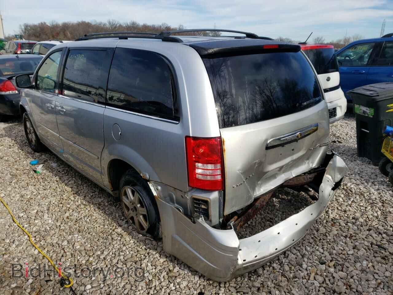 2010 CHRYSLER MINIVAN - VIN: 2A4RR5D11AR302900 - Photo 3
