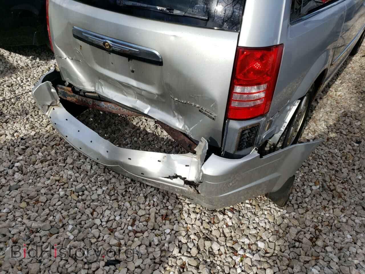 2010 CHRYSLER MINIVAN - VIN: 2A4RR5D11AR302900 - Photo 9