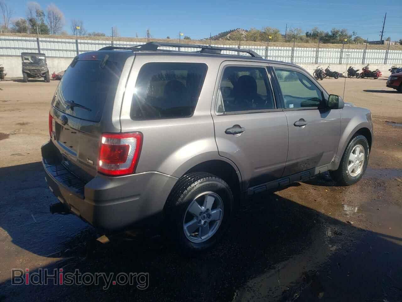 2011 FORD ESCAPE - VIN: 1FMCU9DG1BKA62023 - Фото 3