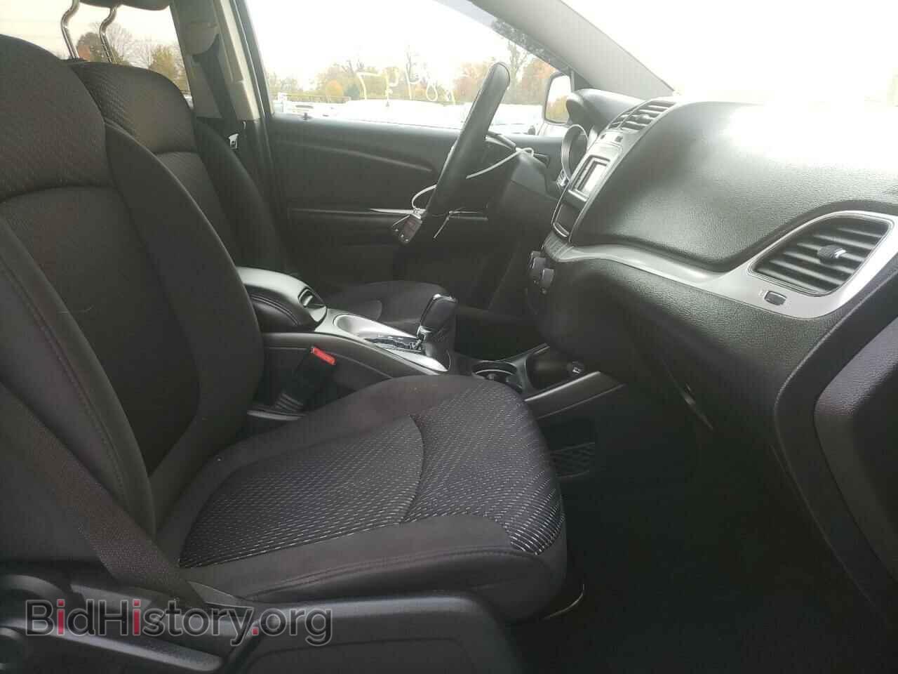 2017 DODGE JOURNEY - VIN: 3C4PDCAB3HT558802 - Фото 5