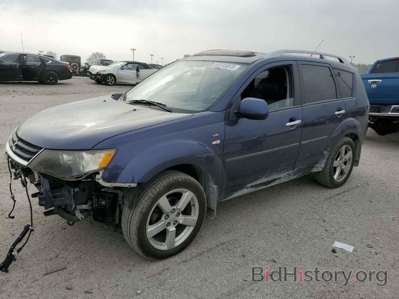 Photo JA4MT41X88Z007503 - MITSUBISHI OUTLANDER 2008