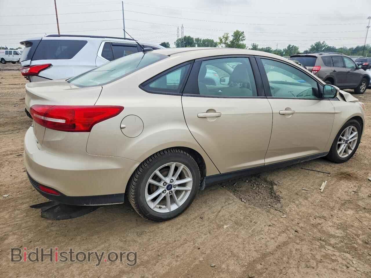 2017 FORD FOCUS - VIN: 1FADP3F2XHL235335 - Photo 3
