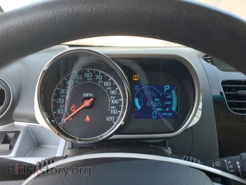 2015 Chevrolet SPARK (VIN KL8CD6S96FC711413) — фото 9 из 12