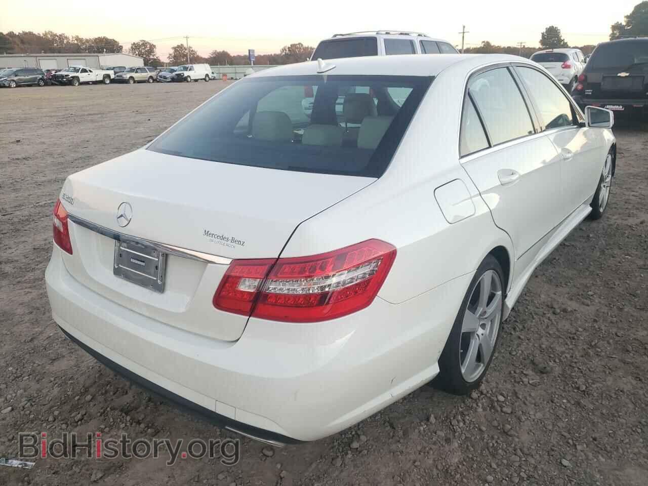 2010 MERCEDES-BENZ E-CLASS - VIN: WDDHF5GB3AA173700 - Фото 4