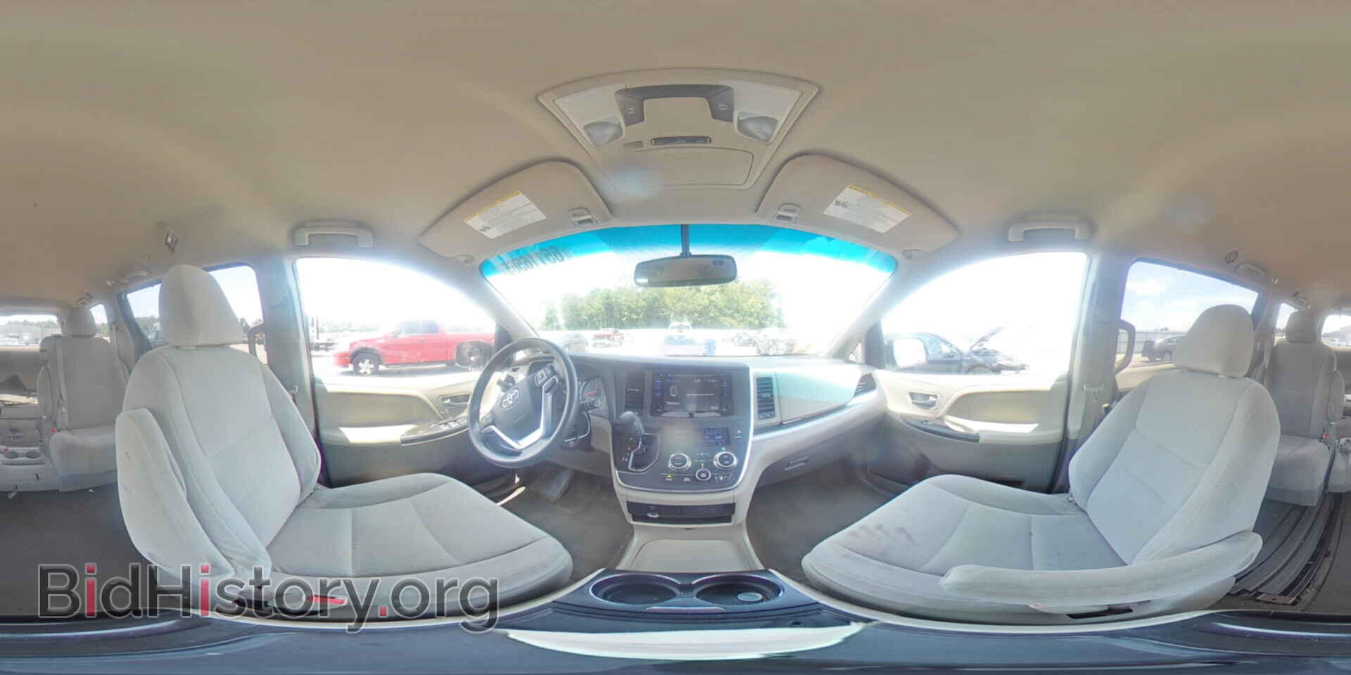 2015 TOYOTA All Models - VIN: 5TDKK3DC3FS657244 - Фото 15